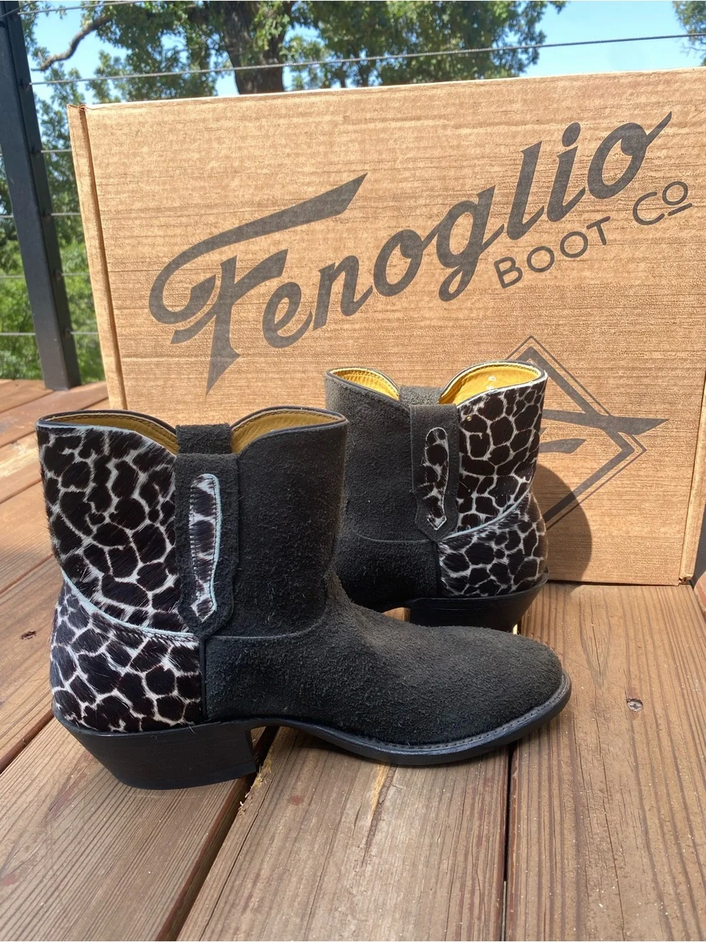 Fenoglio Boot Co Black Suede Western Ankle Boots Giraffe Hair-On Leather 9.5 NWT
